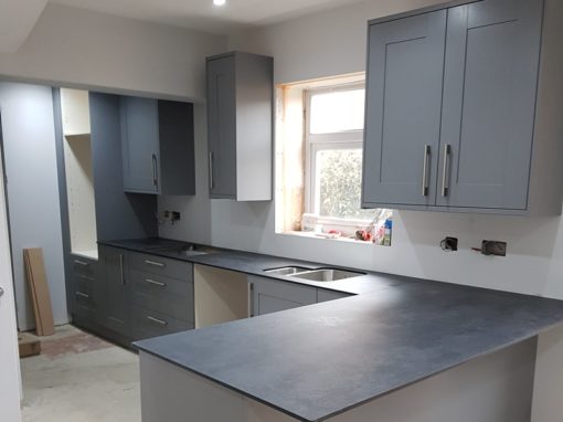 gallery-7 Bespoke wooden kitchen units